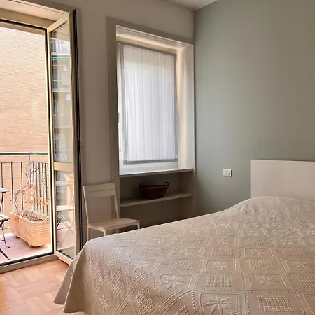 Lägenhet Dimora Del Ficus Centro Milano