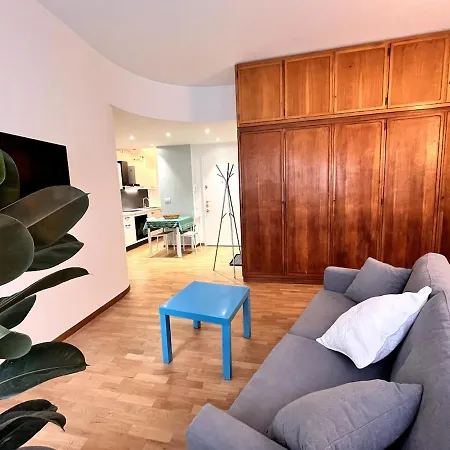 Dimora Del Ficus Centro Lägenhet *