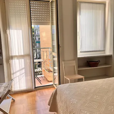 Dimora Del Ficus Centro Apartmán
